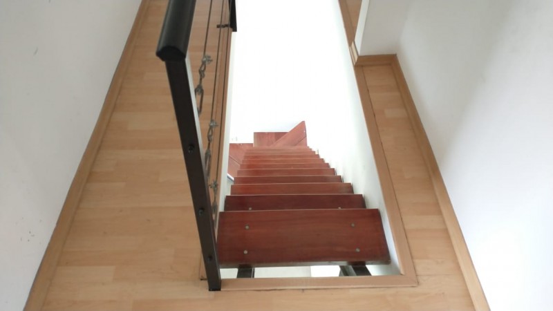 Espectacular casa con lote y piscina en Hurlingham