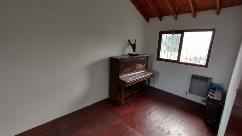 Espectacular casa con lote y piscina en Hurlingham