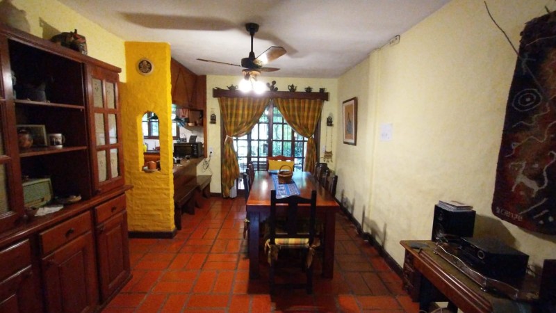 Hermoso chalet en venta en Villa Alemania