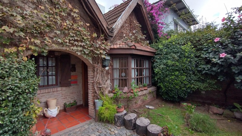 Hermoso chalet en venta en Villa Alemania