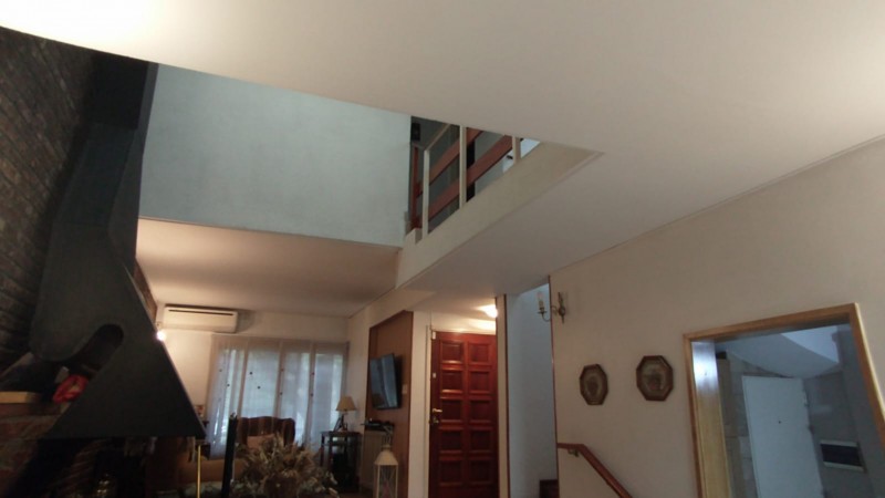 Casa en Hurlingham centro, sobre Ricchieri