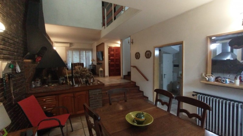 Casa en Hurlingham centro, sobre Ricchieri