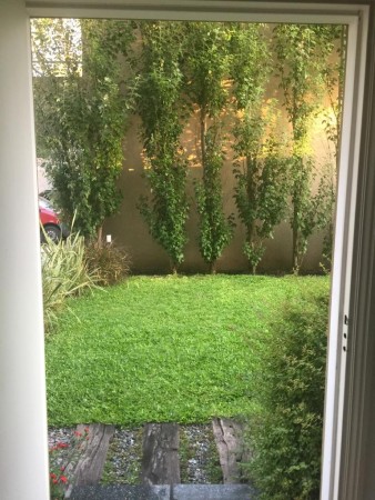 Triplex de categoria en condominio
