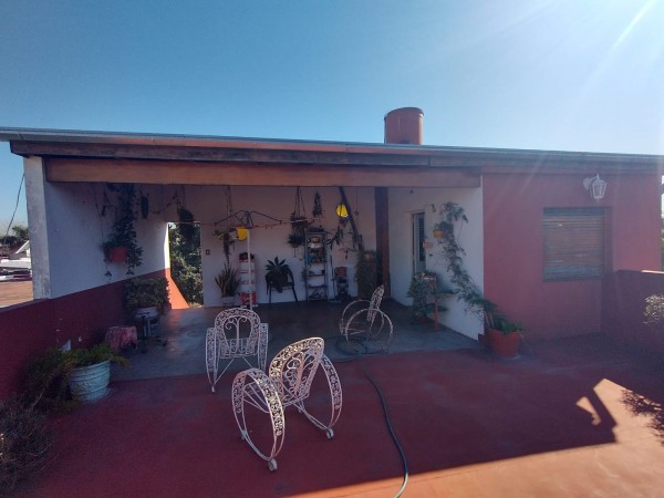 2 casas, ideal para varias familias
