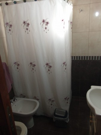 2 casas, ideal para varias familias
