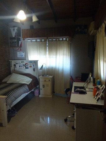 2 casas, ideal para varias familias