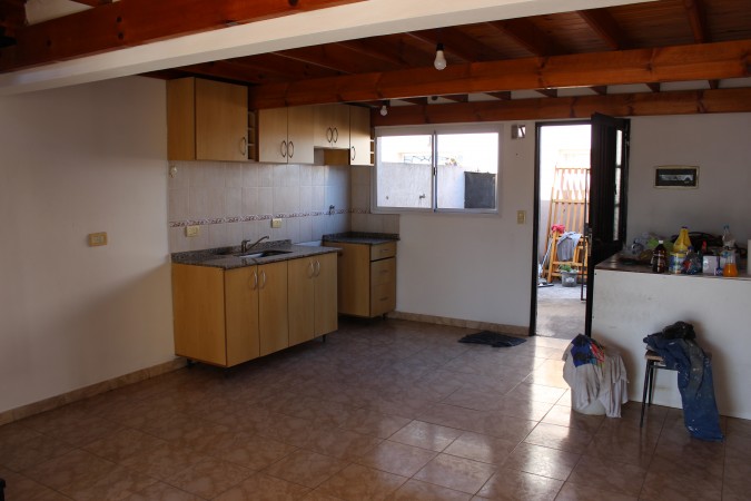 4 dúplex y galpón, ideal para renta