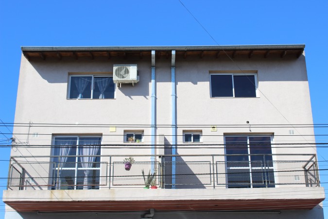 4 dúplex y galpón, ideal para renta