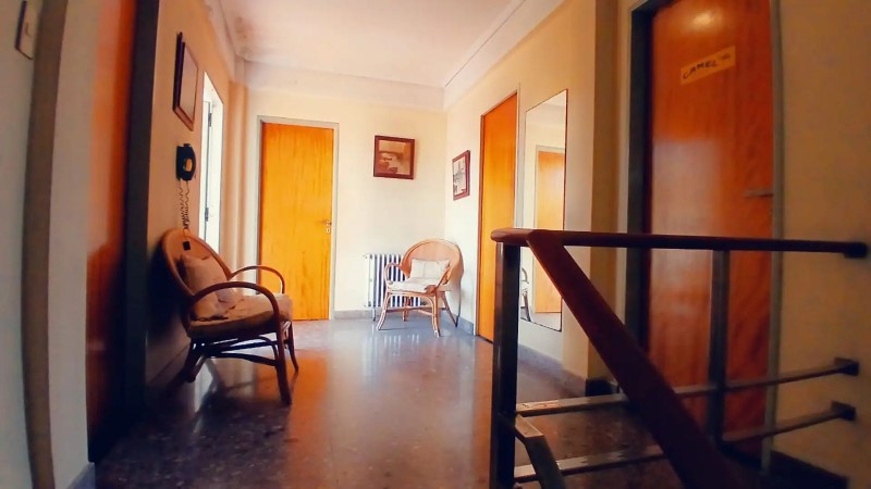 Casa con amplio parque sobre Pasaje Cintra Hurlingham