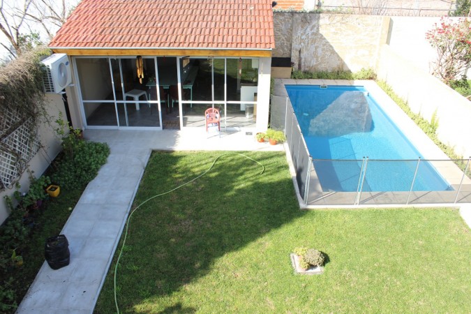 Casa con parque y piscina en William Morris