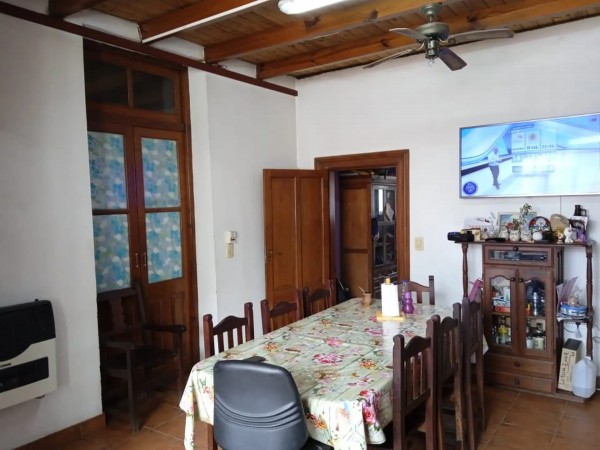 Casa de 5 dorm parque y cochera Villa Club