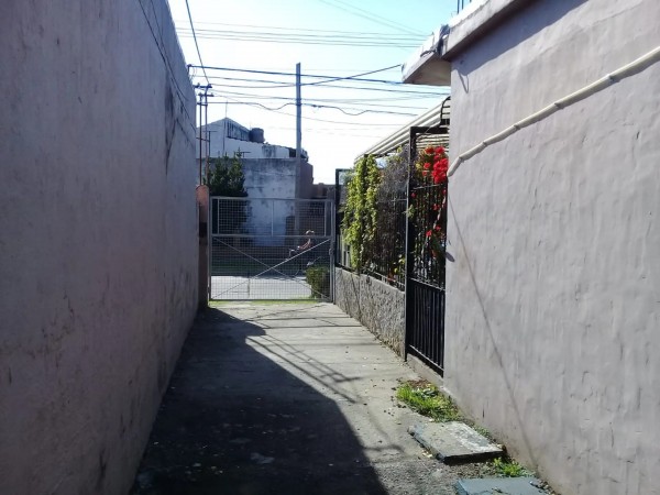 Casa de 5 dorm parque y cochera Villa Club