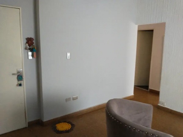 Departamento en Hurlingham amplio balcón