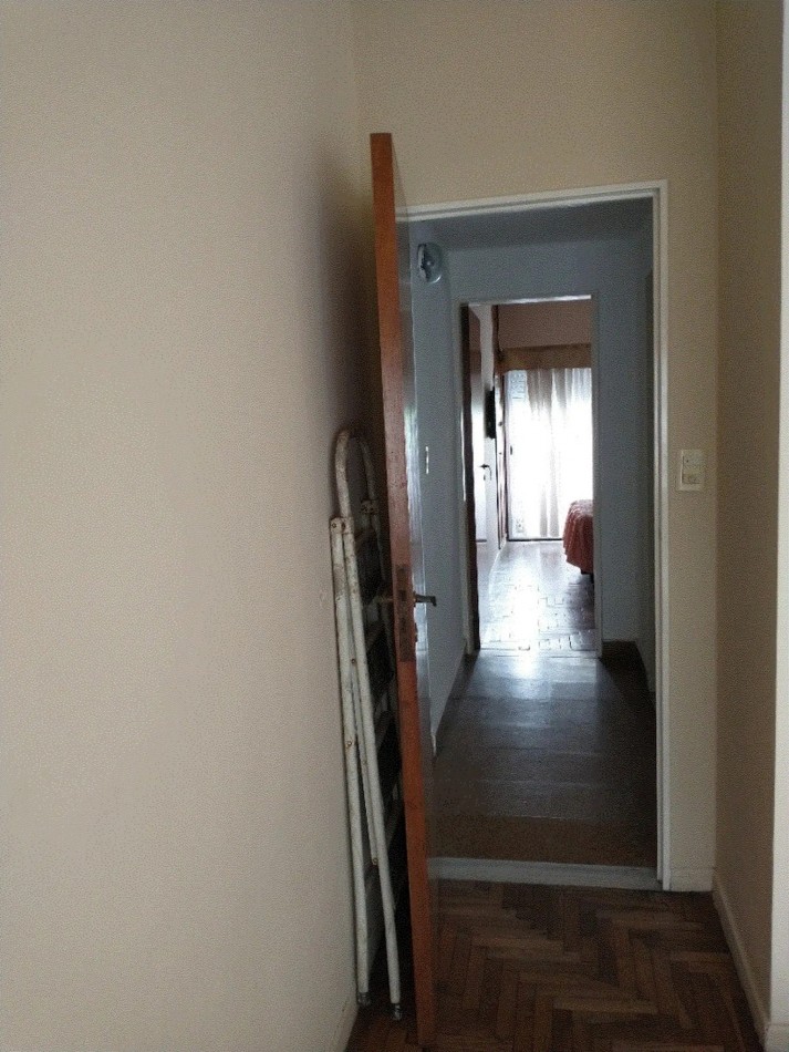 Departamento amplio con balcon al frente