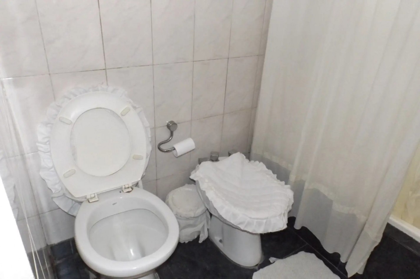 OPORTUNIDAD NUEVO VALOR, PLENO HURLINGHAM Casa a 50 mts de la plaza de Hurlingham