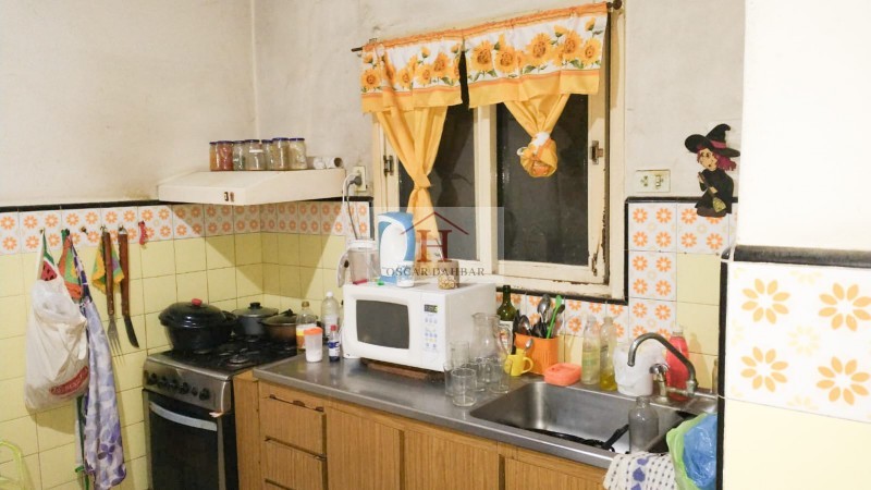 Casa en venta frente a la plaza de Villa Club
