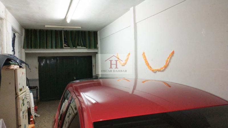 Casa en venta frente a la plaza de Villa Club
