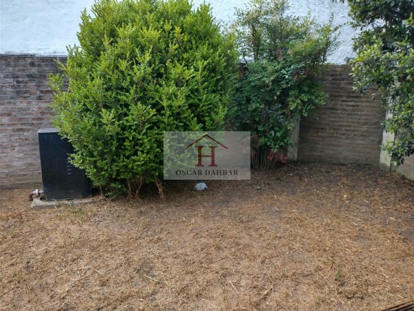Casa en PH amplia superficie y buen diseño