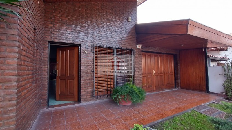 Esplendida casa en venta Villa Club