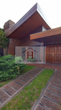 Esplendida casa en venta Villa Club