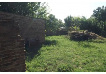 Lote con casa ideal inversor