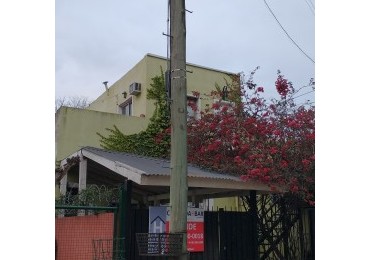 Casa de época, excelente conservación. Apto crédito